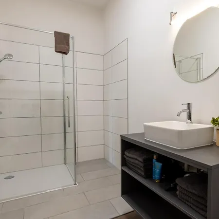 City Apartments Amstetten 암스테텐